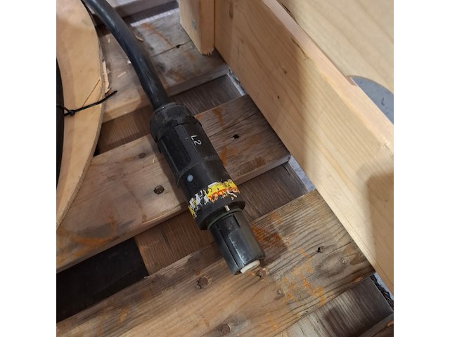 Elektriciteitskabel op haspe - afbeelding 4 van  6