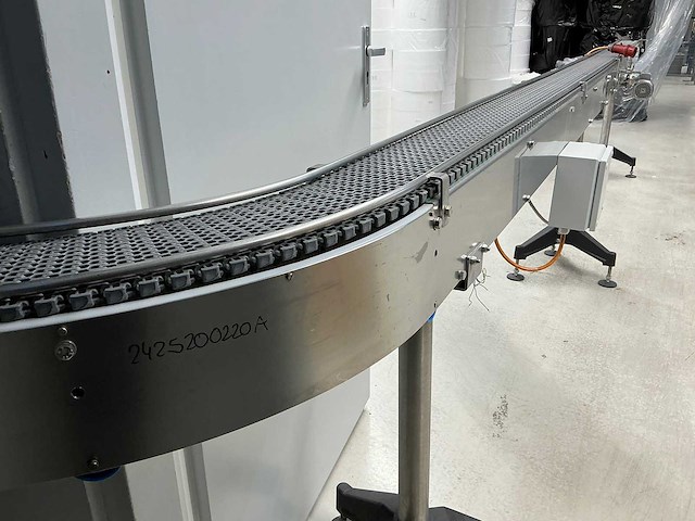 Elektrisch aangedreven rvs rollenbaan - afbeelding 6 van  9