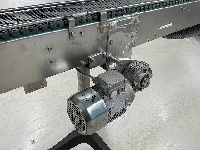 Elektrisch aangedreven rvs rollenbaan - afbeelding 8 van  9