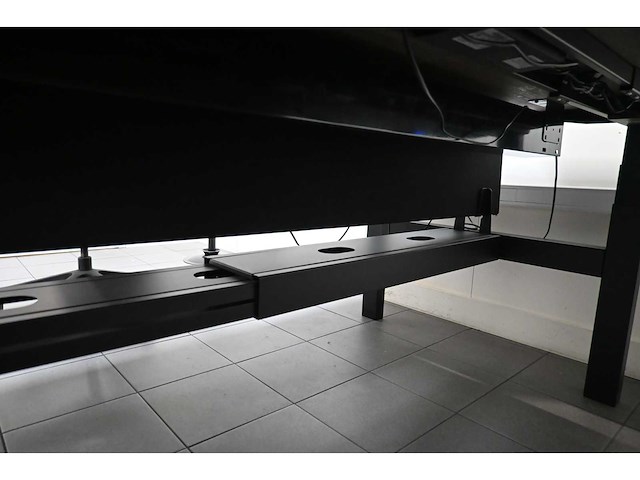 Elektrisch duo werkplek met 2 bureaustoelen (3x) - afbeelding 2 van  13