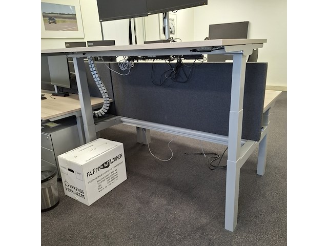 Elektrisch duoblok sta-zit bureau - afbeelding 3 van  4
