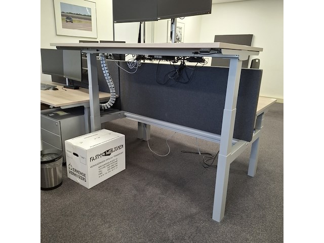 Elektrisch duoblok sta-zit bureau - afbeelding 3 van  4