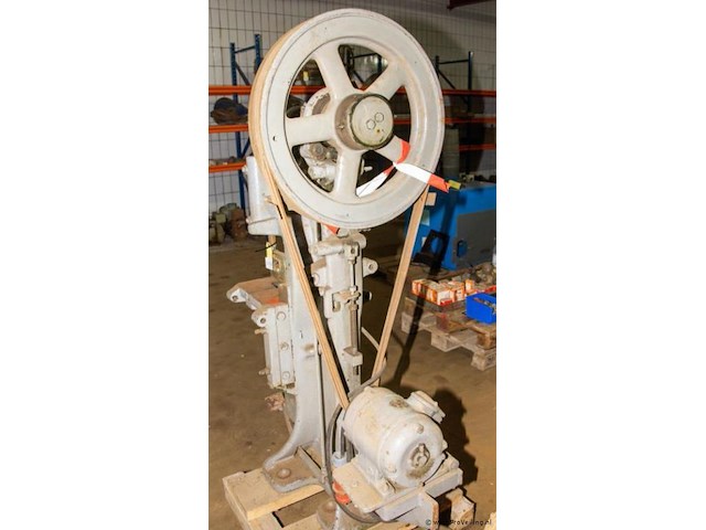 Elektrisch gedreven ponsmachine type 262d - afbeelding 4 van  5