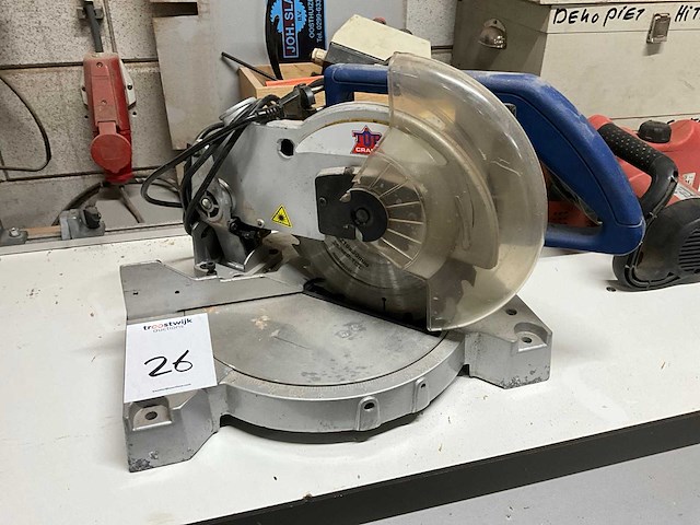 Elektrisch gereedschap (2x) - afbeelding 2 van  5