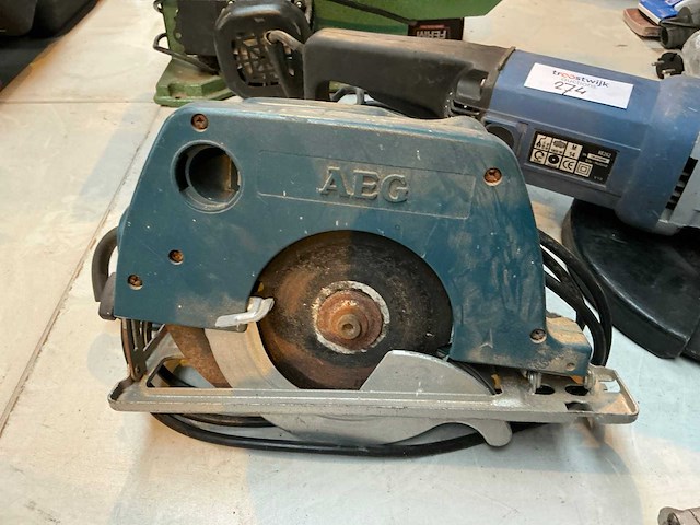 Elektrisch gereedschap (2x) - afbeelding 2 van  5
