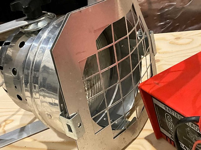 Elektrisch gereedschap en divers - afbeelding 6 van  14