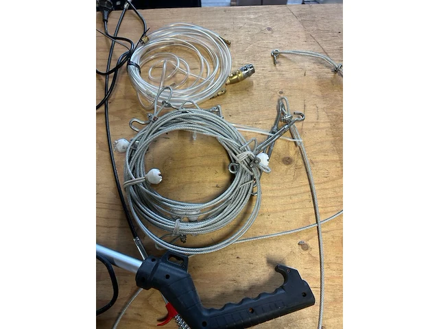 Elektrisch gereedschap, zaagmachine, acculader en diverse handgereedschappen w.o. makita, stanley, ferm - afbeelding 4 van  13