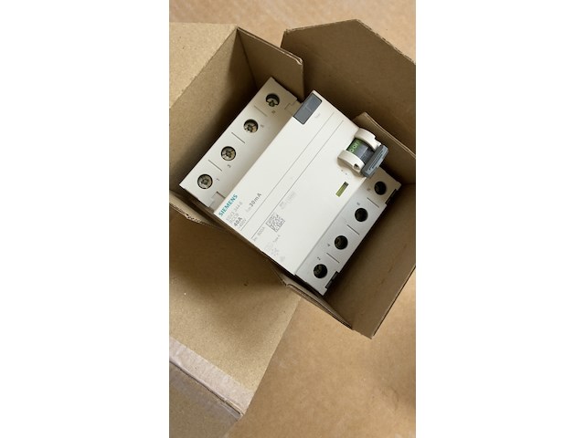 Elektrisch installatie materiaal, hager, siemens, abb, kgt 500 profiline - afbeelding 4 van  18