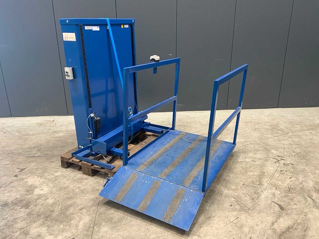 Elektrisch liftplateau - afbeelding 2 van  6
