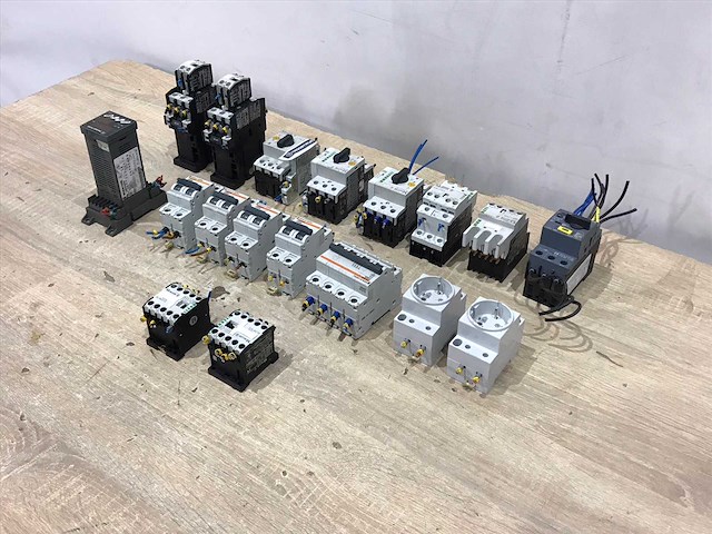 Elektrisch onderdelen - afbeelding 5 van  9