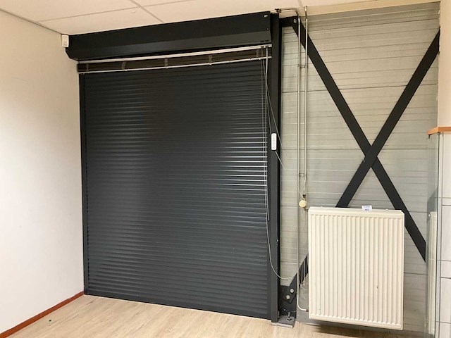 Elektrisch rolluik - afbeelding 1 van  7