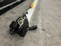 Elektrisch rolscherm 300x225 - afbeelding 3 van  5