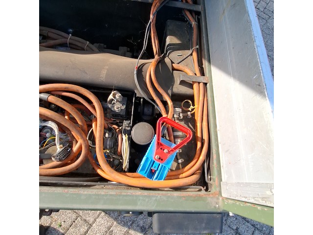 Elektrisch transportvoertuig, spijkstaal, 415, 1995 - afbeelding 3 van  38