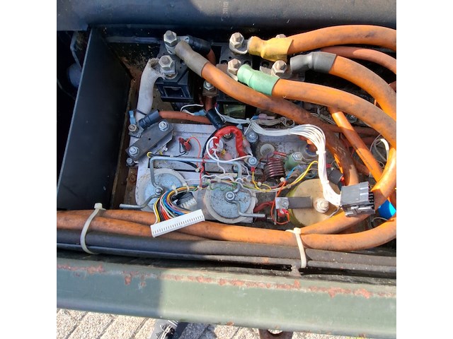 Elektrisch transportvoertuig, spijkstaal, 415, 1995 - afbeelding 4 van  38