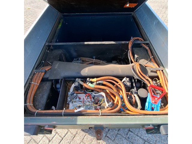 Elektrisch transportvoertuig, spijkstaal, 415, 1995 - afbeelding 37 van  38