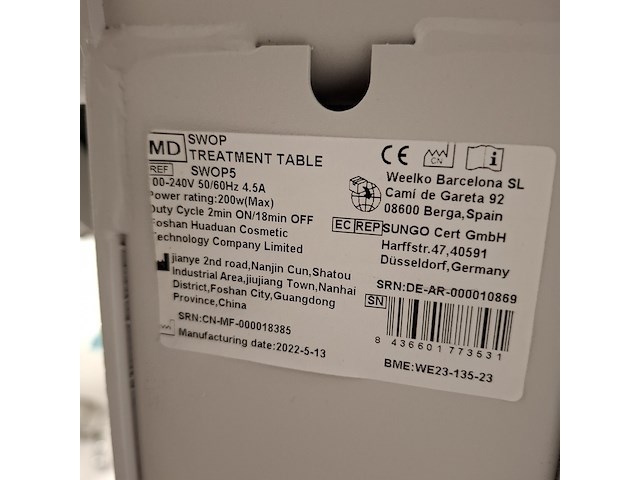 Elektrisch verstelbaar behandeltafel naggura swop, swop5, bouwjaar 2022 - afbeelding 10 van  13