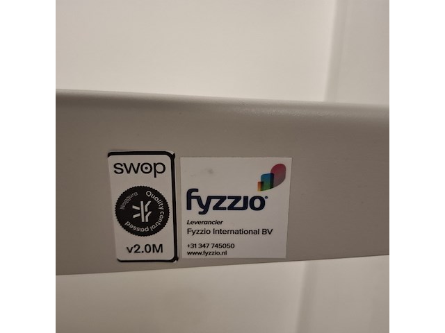 Elektrisch verstelbaar behandeltafel naggura swop, swop5, bouwjaar 2022 - afbeelding 2 van  14