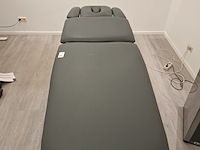 Elektrisch verstelbaar behandeltafel naggura swop, swop5, bouwjaar 2022 - afbeelding 13 van  16