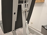 Elektrisch verstelbaar behandeltafel naggura swop, swop5, bouwjaar 2022 - afbeelding 16 van  16