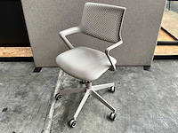 Elektrisch verstelbaar bureau 160x60 v.v verstelbare bureaustoel - afbeelding 5 van  6