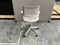 Elektrisch verstelbaar bureau 160x60 v.v verstelbare bureaustoel - afbeelding 6 van  6