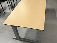 Elektrisch verstelbaar bureau | 160x80 cm, ahrend, ahorn - afbeelding 6 van  7