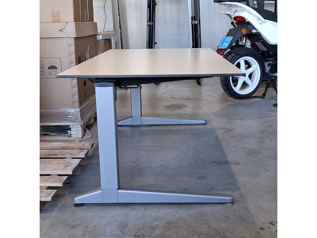 Elektrisch verstelbaar bureau | 160x80 cm, ahrend, ahorn - afbeelding 2 van  7