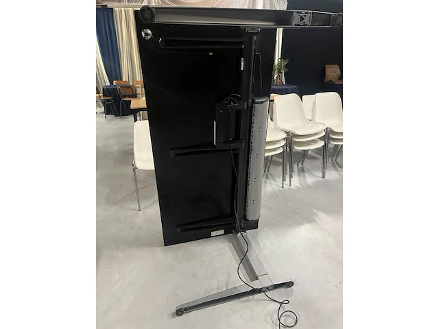 Elektrisch verstelbaar bureau | 160x80 cm, ahrend, ahorn - afbeelding 5 van  7