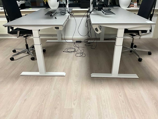 Elektrisch verstelbaar bureau (2x) - afbeelding 2 van  5