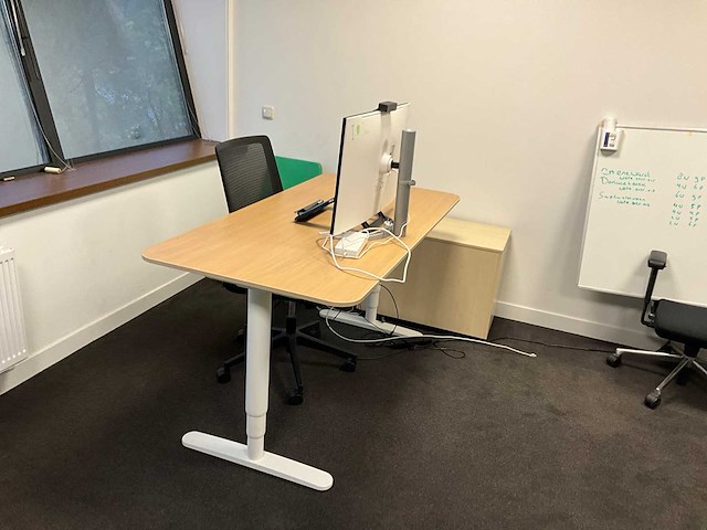 Elektrisch verstelbaar bureau (3x) - afbeelding 11 van  15