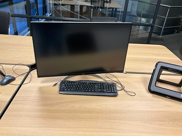 Elektrisch verstelbaar bureau (4x) - afbeelding 2 van  12