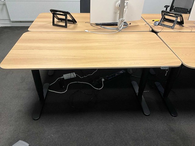 Elektrisch verstelbaar bureau (4x) - afbeelding 5 van  12