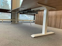 Elektrisch verstelbaar bureau met aanbouw - afbeelding 5 van  5