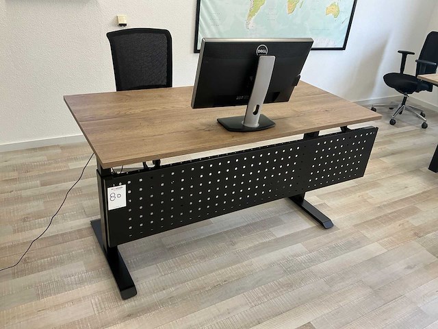 Elektrisch verstelbaar bureau met stoel - afbeelding 1 van  6