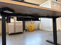 Elektrisch verstelbaar bureau - afbeelding 3 van  5