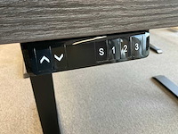 Elektrisch verstelbaar bureau - afbeelding 5 van  5