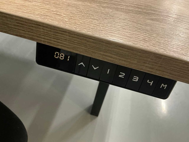 Elektrisch verstelbaar dubbel bureau met 2x bureaustoel - afbeelding 2 van  9