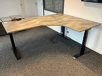 Elektrisch verstelbaar hoekbureau (2x) - afbeelding 1 van  8
