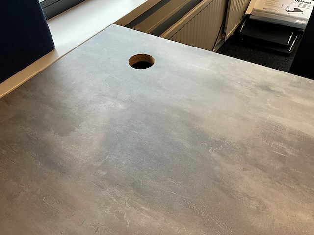 Elektrisch verstelbaar hoekbureau (2x) - afbeelding 7 van  8