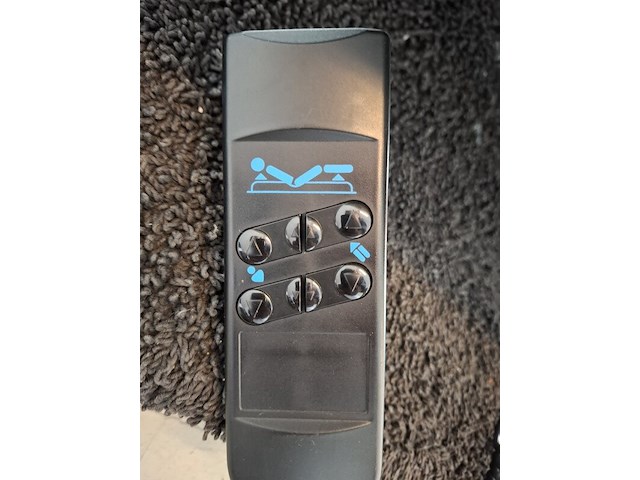 Elektrisch verstelbaar lattenbodem met matras o.a. van landschoot - afbeelding 6 van  14