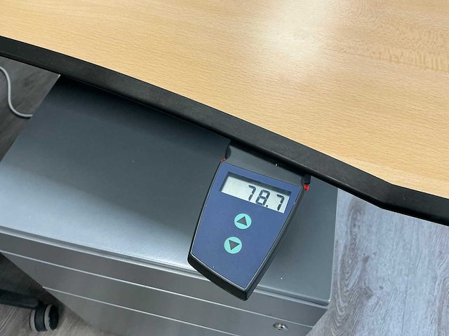 Elektrisch verstelbaar zit-sta bureau (3x) - afbeelding 2 van  3