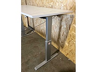 Elektrisch verstelbaar zit/sta bureau 200x80cm - afbeelding 4 van  4