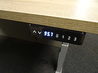 Elektrisch verstelbaar zit/sta bureau - afbeelding 2 van  2