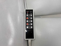 Elektrisch verstelbare behandelstoel - afbeelding 5 van  6