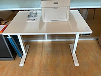 Elektrisch verstelbare bureautafel - afbeelding 2 van  4
