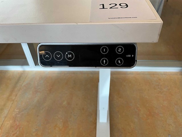 Elektrisch verstelbare bureautafel - afbeelding 3 van  4