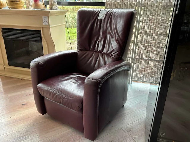 Elektrisch verstelbare stoel met loungestoelen - afbeelding 1 van  9