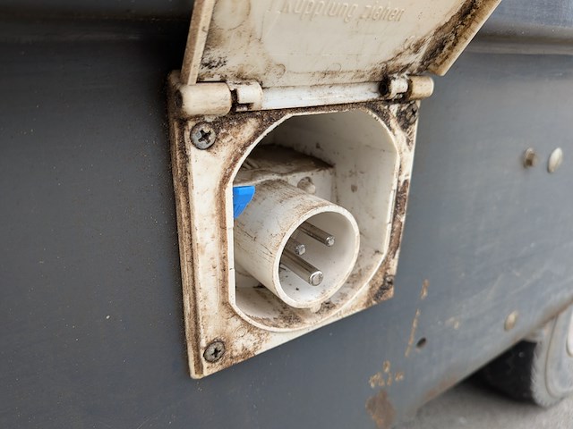Elektrisch voertuig met kipfunctie, spijkstaal, mk2200, 2015 - afbeelding 7 van  31