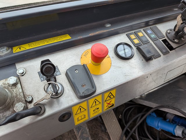 Elektrisch voertuig met kipfunctie, spijkstaal, mk2200 e, 2017 - afbeelding 16 van  26