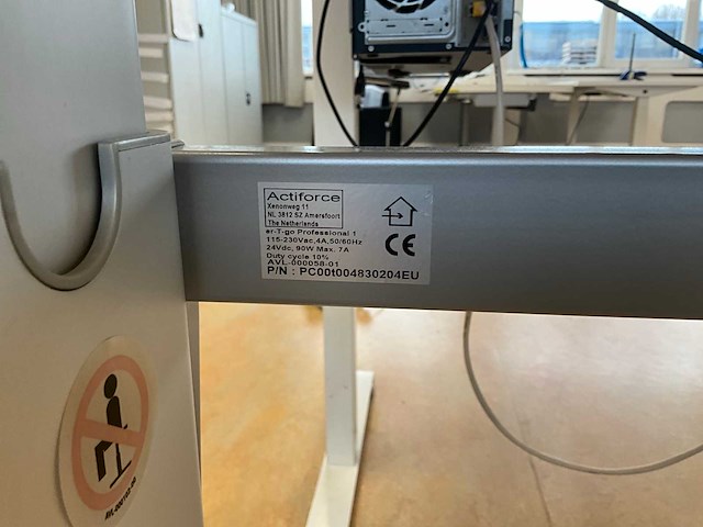Elektrisch zit-sta bureau (5x) - afbeelding 13 van  15
